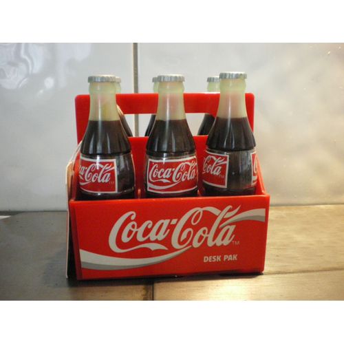 Desk 6 Pak Coca-Cola