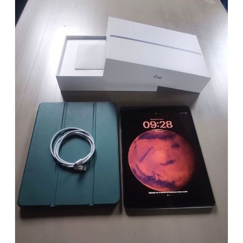 iPad 9 2021 64gb en parfait état 