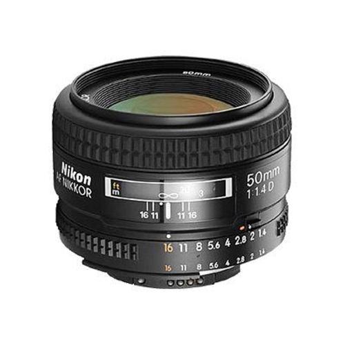 Nikon Nikkor - Objectif - 50 mm - f/1.4 D-AF - Nikon F - pour Nikon D2H, D2HS, D2X, D2Xs, D70; F 3, 5 50, 55, 6, 60, 601, 65, 70, 75; FM 2; Pronea 600