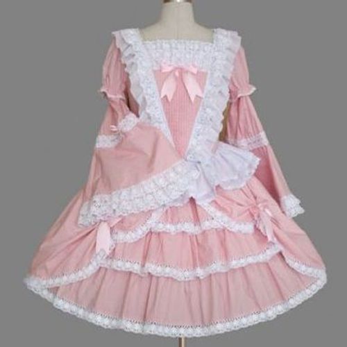 Robe Rose Coton Dentelle Ruban Noeud Papillon Manches Longues Evasées Volants Multilayer Sweet Classic Lolita Poupée Doll Kawaï Mignon Mode Japonaise Convention Soirée Black Sugar