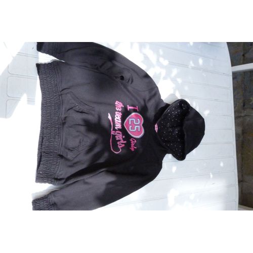 Sweat Nky 10 Ans