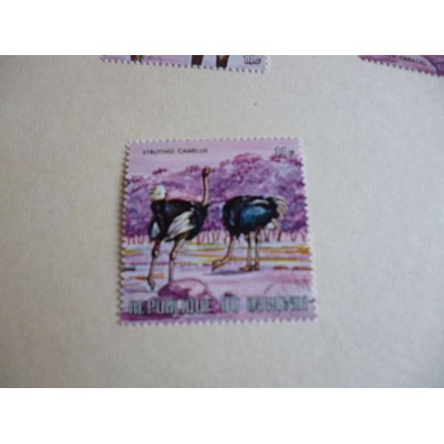 Timbre "Burundi :Autruches".