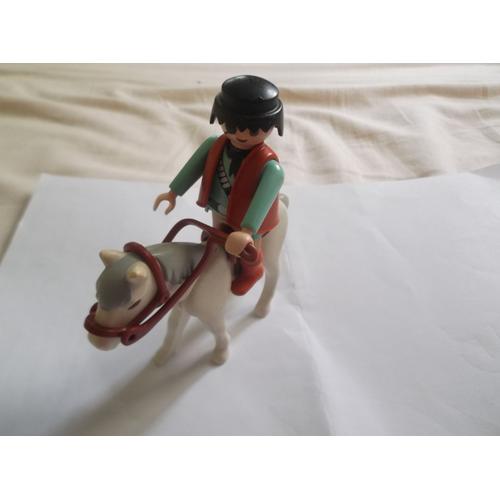 Playmobil Un Bandit S'enfuyant À Cheval