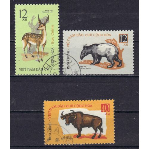 Vietnam Du Nord 1964 : Animaux : Pseudaxis Axis / Tapir / Boeuf Sauvage - Série De 3 Timbres Oblitérés