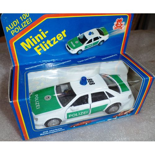 Playbear - Audi 100 Polizei Blanc/Vert 1:43