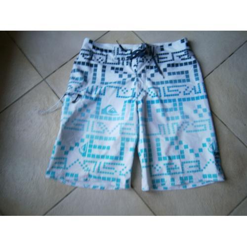 Short De Bain Homme Blanc Motifs Bleus Taille U.S 32 Marque Quiksilver