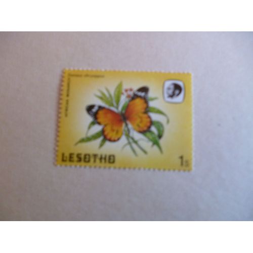 Timbre " Lesotho : African Monarch".