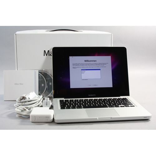 Apple MacBook Pro MD101N/A - Mi-2012 - 13.3" Core i5 2.5 GHz 4 Go RAM 500 Go HDD Argent Néerlandais QWERTY