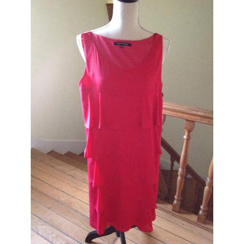 Robe Briefing Couleur Framboise Taille 38