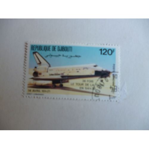 Timbre "Djibouti :14 Avril 1981:36 Fois Le Tour De La Terre En 54 H 30."