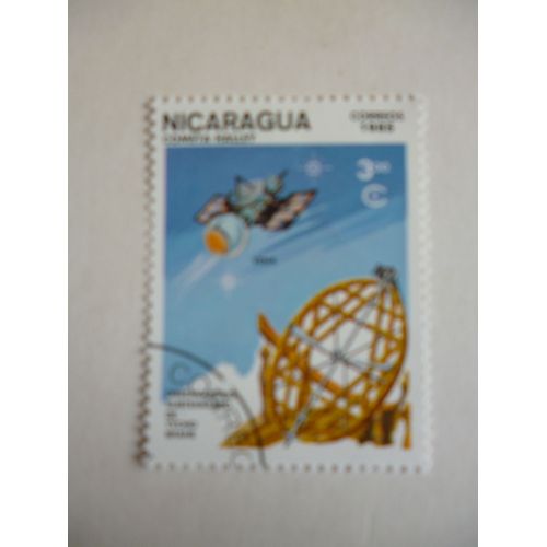 Timbre "Nicaragua 1985 :Observatoire Comète De Halley".