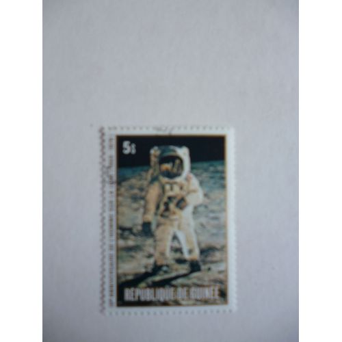 Timbre "Guinée:10ème Anniversaire De L'homme Sur La Lune :1969-1979."