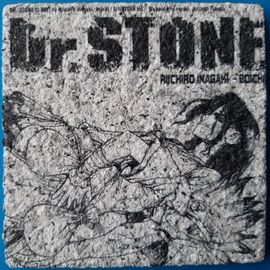 Dessous De Verre En Pierre Du Manga " Dr Stone ", Glénat.