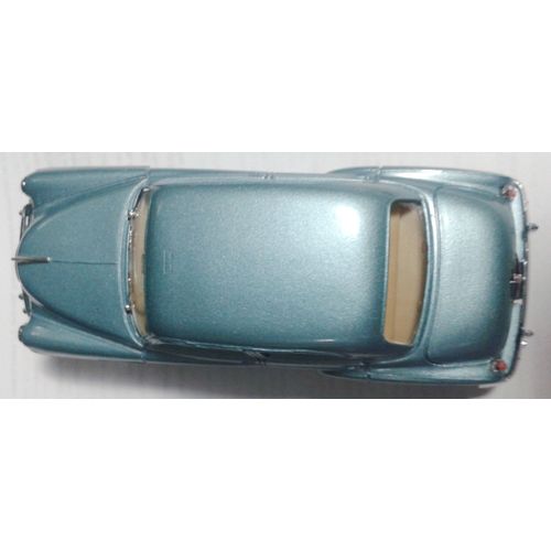 Chevrolet  Sedan  Age  D'or  De 1950 Au 1/43-Solido