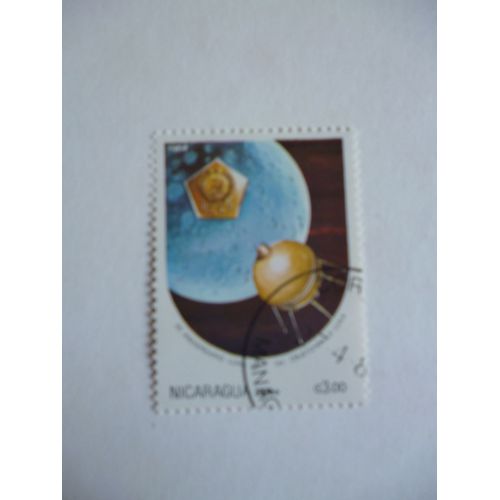 Timbre "Nicaragua 1984 : 25 Ème Anniversaire De Luna 2:Premier Objet Sur La Lune".
