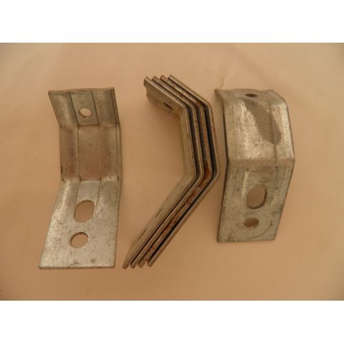 Equerre de fixation Fenètre,bâti,ossature,65x40x30x2mmzingué