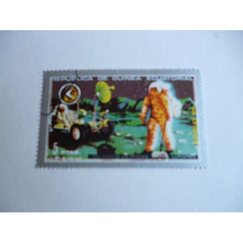 Timbre "Guinée Équatoriale 1971: Apollo 15 :Récolte De Roches Lunaires"..