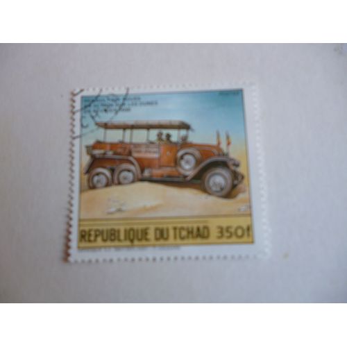 Timbre "Tchad  :Renault Six Roues En Action Sur Les Dunes En 1930".