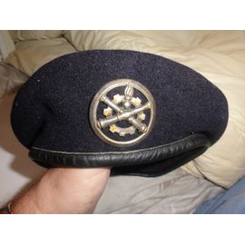 Béret Du Matériel Taille 55