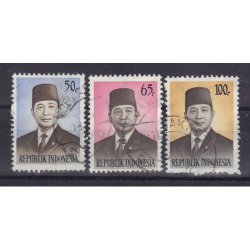 Indonesie 1974 : Portrait Du Président Suharto - Série De 3 Timbres Oblitérés