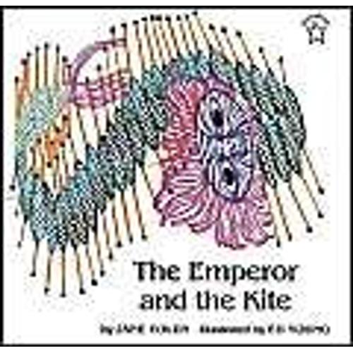 The Emperor And The Kite Paperstar Book