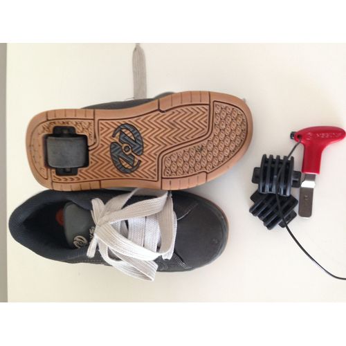 Chaussure À Roulette Heelys Taille 33, 34