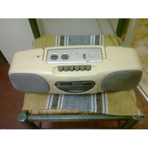 Sony CFS-B31L BOOMBOX radio cassette  STEREO