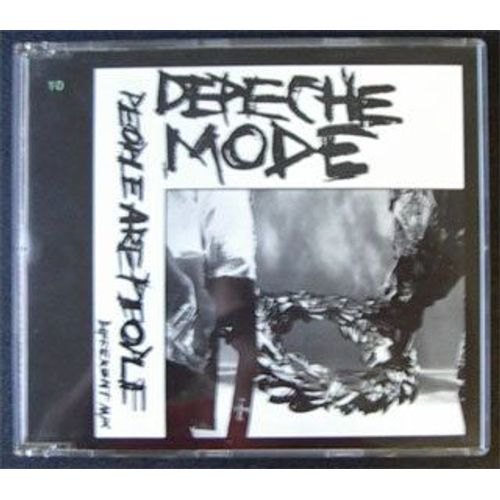 People Are People (4 Titres): People Are People (7'' Version 3'43 / Different Mix 7'13) / In Your Memory [Indit] (Original 4'02 / Slik Mix 8'14). - Depeche Mode