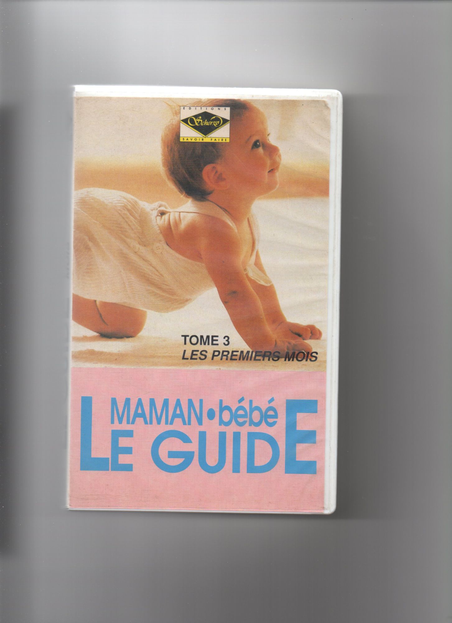 Guide Maman Bebe Coffret 2 Vhs Tome 3 Les Premiers Mois Et Tome 4 Bien Accueillir Bebe A La Maison Rakuten