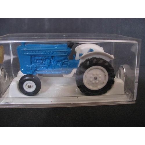 TRACTEUR FORD REF 253 - modelisme | Rakuten