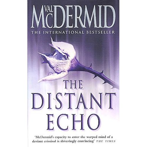 The Distant Echo   de mcdermid val  Format Poche 