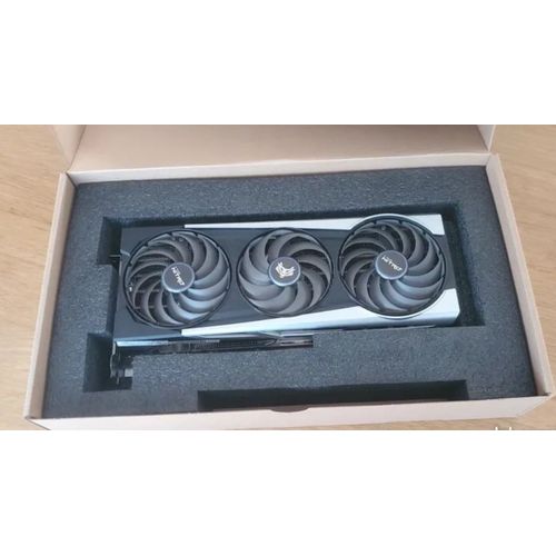 AMD Radeon RX 6800 XT (SAPPHIRE NITRO+)