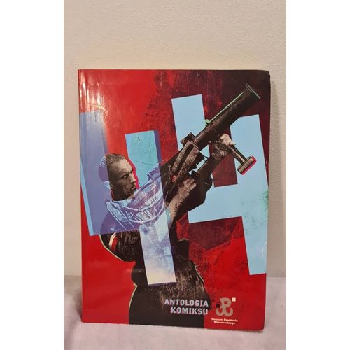 Anthologie Of Comics, Warsaw Uprising: Insurrection De Varsovie 1944, Numro 44. Bandes Dessines, 17 Histoires Fascinantes. Publi En 2007. Format 20, 5 X 29 Cm. Langue Polonais/Anglais D Aprs Googl   
