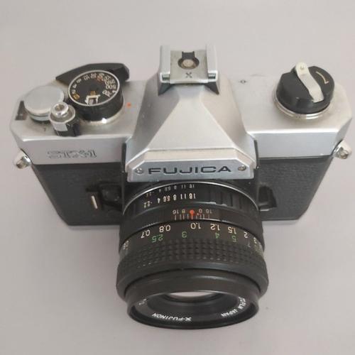 appareil photo Fujica STX-1