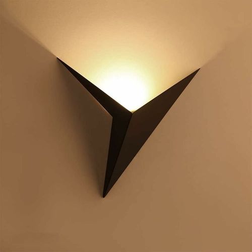 Applique Murale Interieur Led 3w, Creatif Triangle Forme Blanche Lampe Murale 3000k Blanc Chaud Moderne Metal Luminaire Mural Pour Chambre Salon Escalier Couloir Goodnice