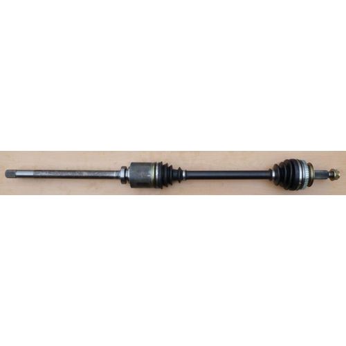 Arbre De Transmission (Cardan) Essieu Avant Droit - Neuf. Livraison Comprise. - Renault Master 1.9 Dti 80  Part. 09/2000