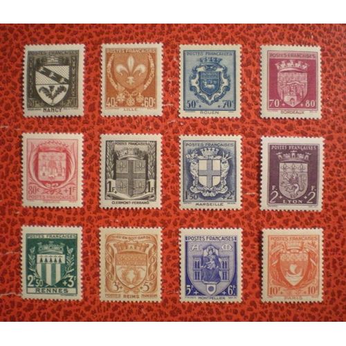 Armoiries De Ville (I) - Lot De 12 Timbres Neufs ** Au Profit Du Secours National - Srie Complte - France - Anne 1941