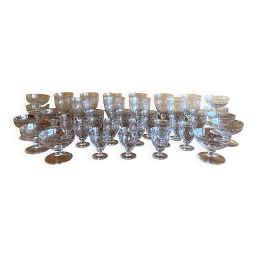 Art Dco Partie De Service De Verres Et Carafes 37 Pices Vers 1940 Transparent