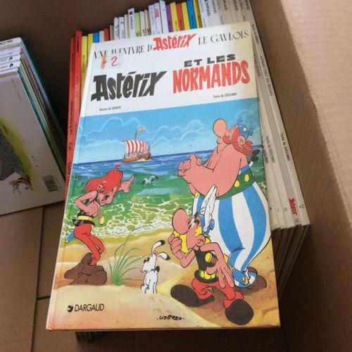 Astrix Et Les Normands   de Ren Goscinny  Format Reli 