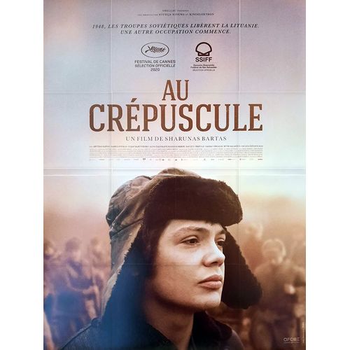 Au Crpuscule (Sutemose) - Vritable Affiche De Cinma Plie - Format 120x160 Cm - De Sharunas Bartas Avec Marius Povilas Elijas Martynenko, Arvydas Dapsys, Alina Zaliukaite-Ramanauskiene - 2021