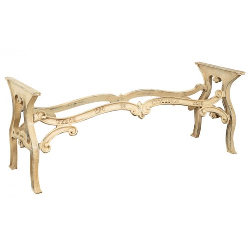 Base De Table En Fonte Avec Finition Antique