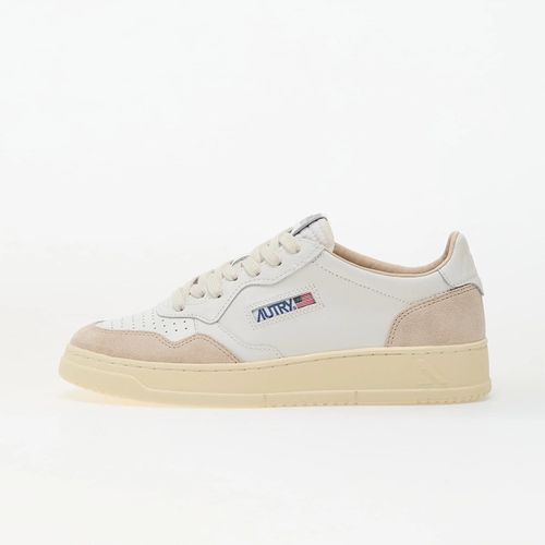 Baskets Autry Medalist Low Wom White Eur 40