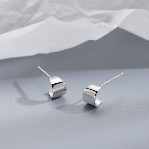 Boucles D'oreilles  Tige toile Et Coeur En Cristal Bleu Pour Femmes Et Filles, Boucles D'oreilles Gothiques, Design Punk Y2k, Boucles D'oreilles Simples Et Parfaites, Nouveau, 2023