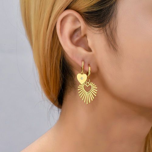 Boucles D'oreilles Amour Temprament Rtro Femme Ins Temprament Populaire Boucles D'oreilles Simples Niche En Acier Titane Boucles D'oreilles Haut De Gamme