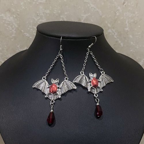 Boucles D'oreilles Gothiques  Breloque Chauve-Souris Pour Femmes, Bijoux  Pampilles En Cristal Rouge, Accessoires De Ventre Rouge, Pendentif Chauve-Souris Mystique
