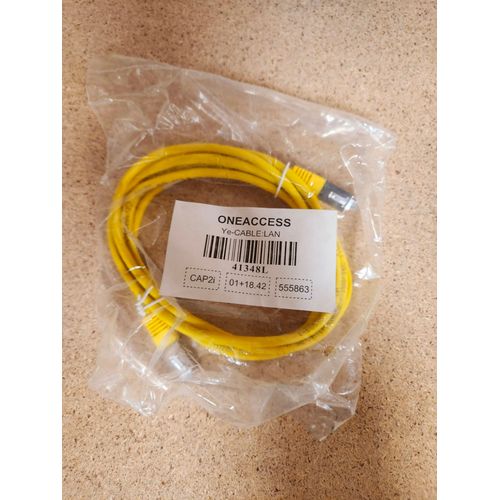 Cable Ethernet RJ45-RJ45 OneAccess 1.8m 41348L JAUNE- NEUF