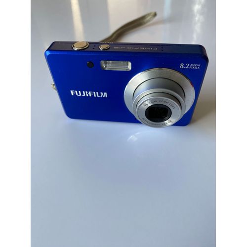 Camera FujiFilm FinePix J12 Compact 8.2 MPIX Zoom Optique 3X Ecran LCD 2.5