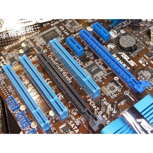 Carte mre ASUS P8H67 Intel H67 LGA 1155 DDR3 32GB ATX