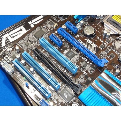 Carte mre ASUS P8P67 LE Intel P67 LGA 1155 DDR3 32GB ATX