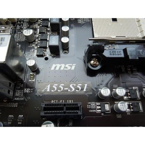 Carte mre MSI A55-S51 AMD A55 Socket FM1 DDR3 16GB Micro ATX